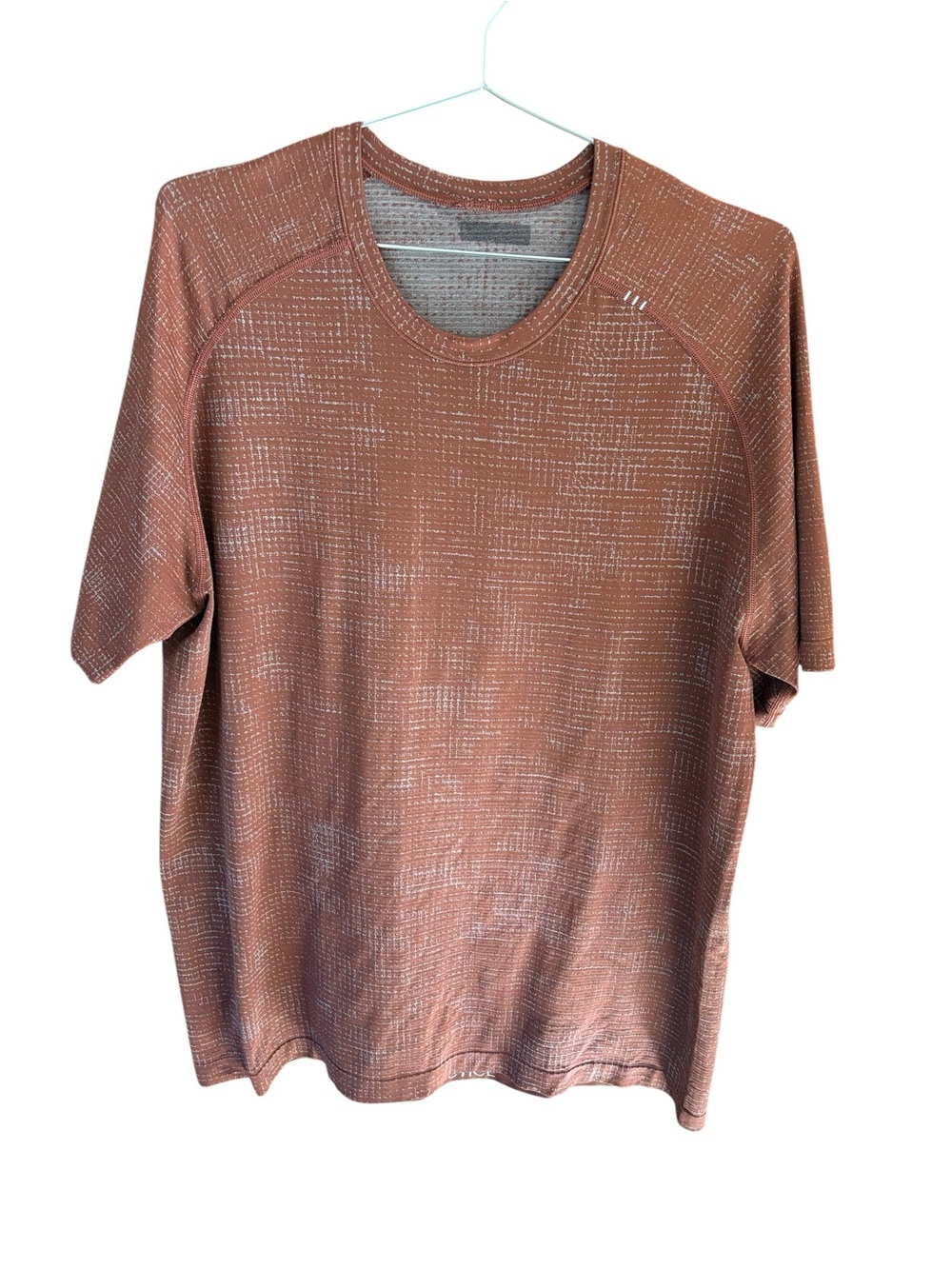 Lululemon Athletica Metal Vent Tech Color: Burnt Orange Size XL
